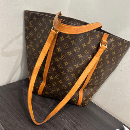 #308 LOUIS VUITTON Sac Shopping Tote