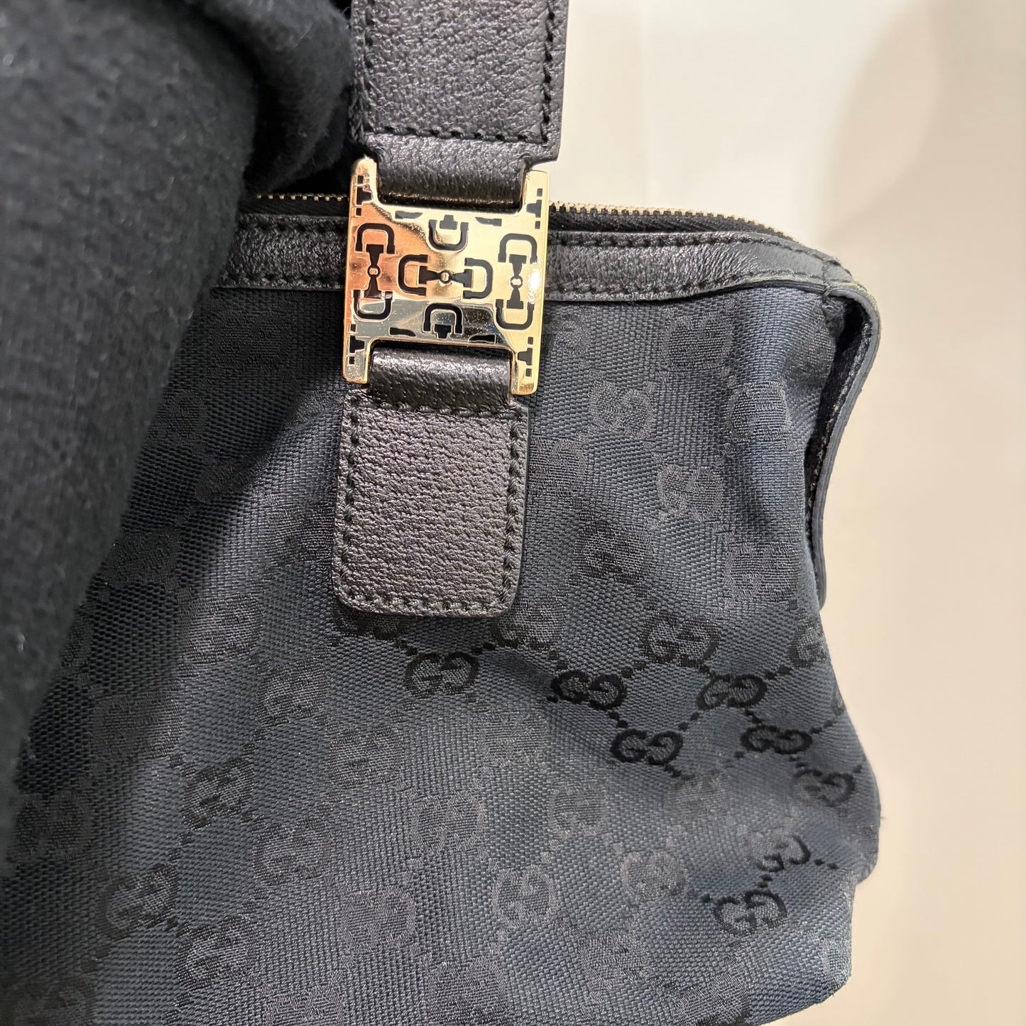 #8226 GUCCI Black GG Canvas Horsebit Bag