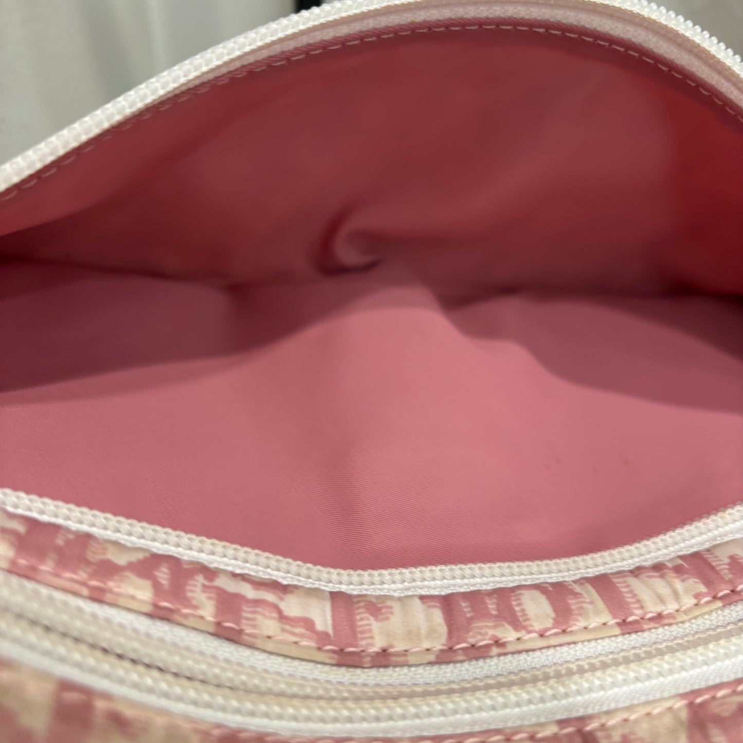8865 CHRISTIAN DIOR Pink Sling Bag