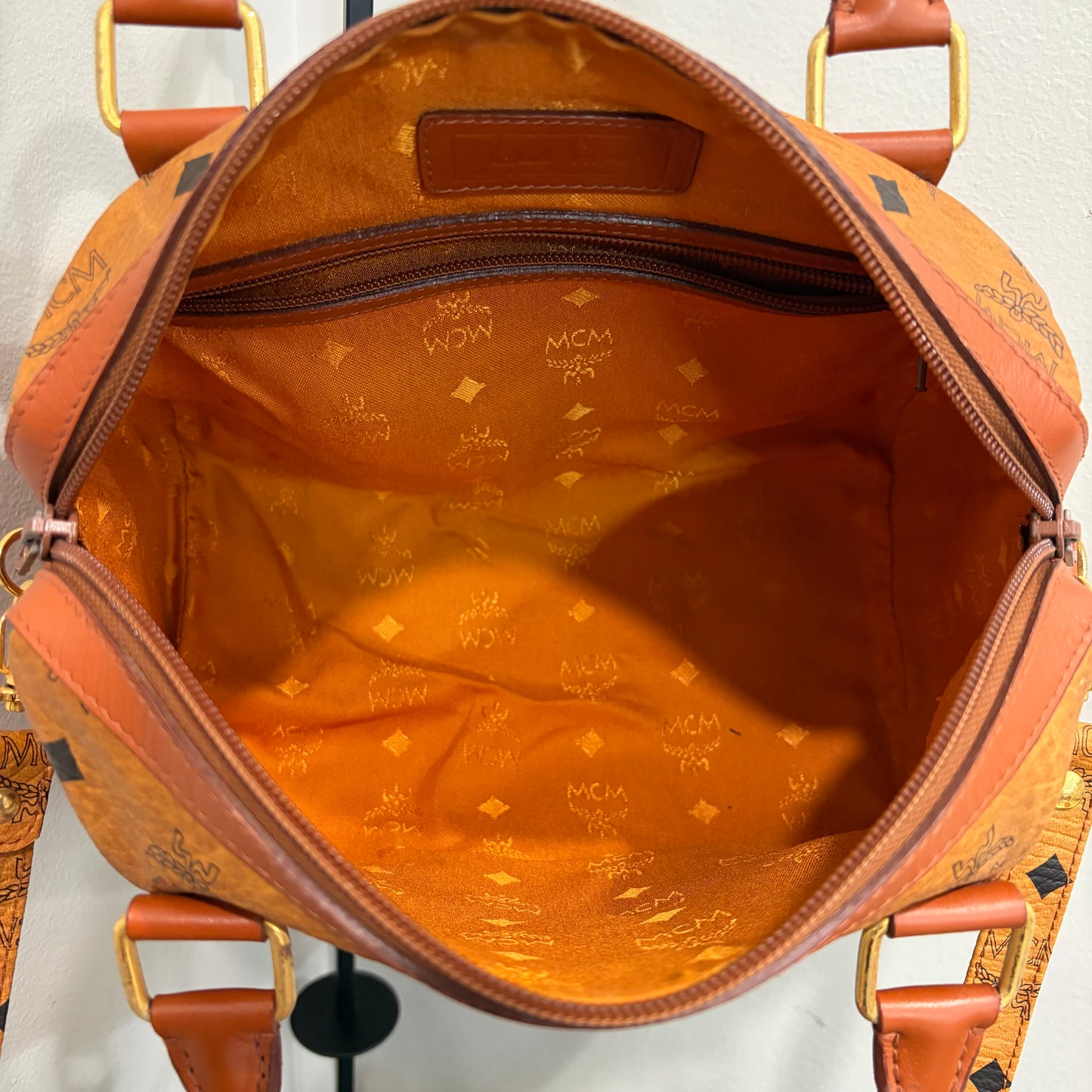 8808 MCM Cognac Visetos Boston 28 Bag