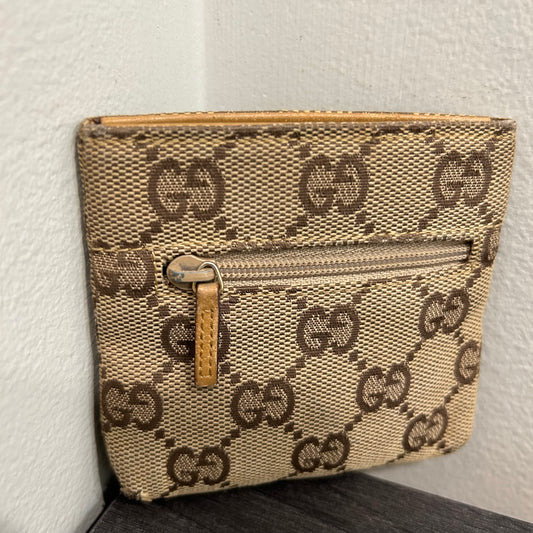 SOLD! Gucci Coin Pouch