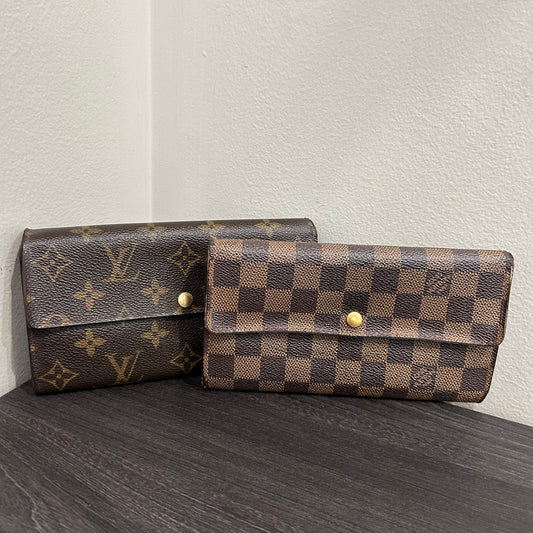 CLEARANCE Louis Vuitton Wallets Set of 2