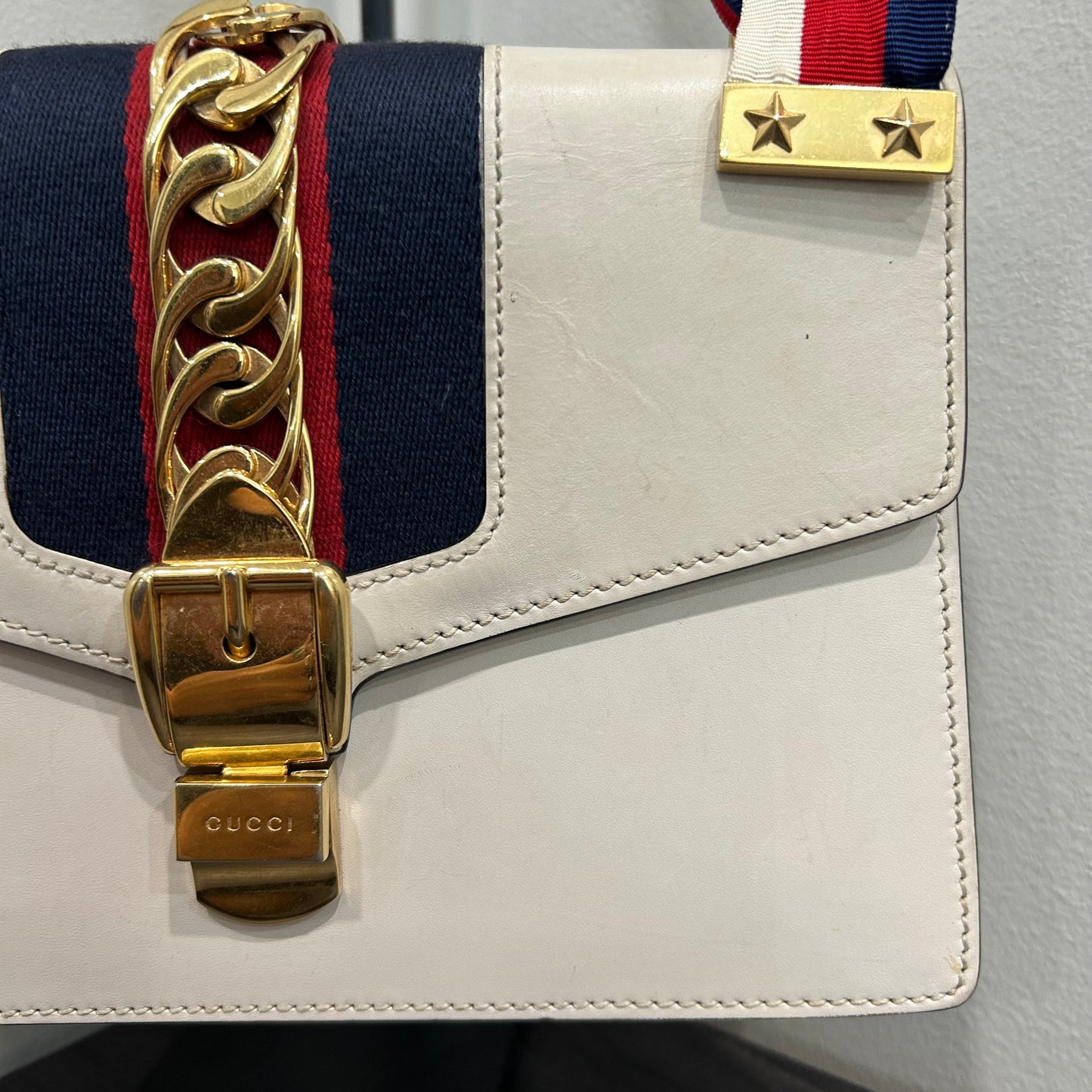 1005 GUCCI Sylvie