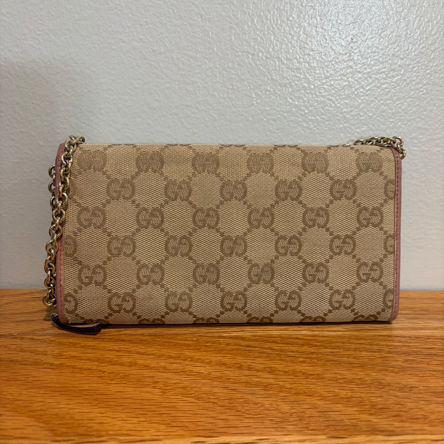 #3234 GUCCI Canvas Wallet on Chain