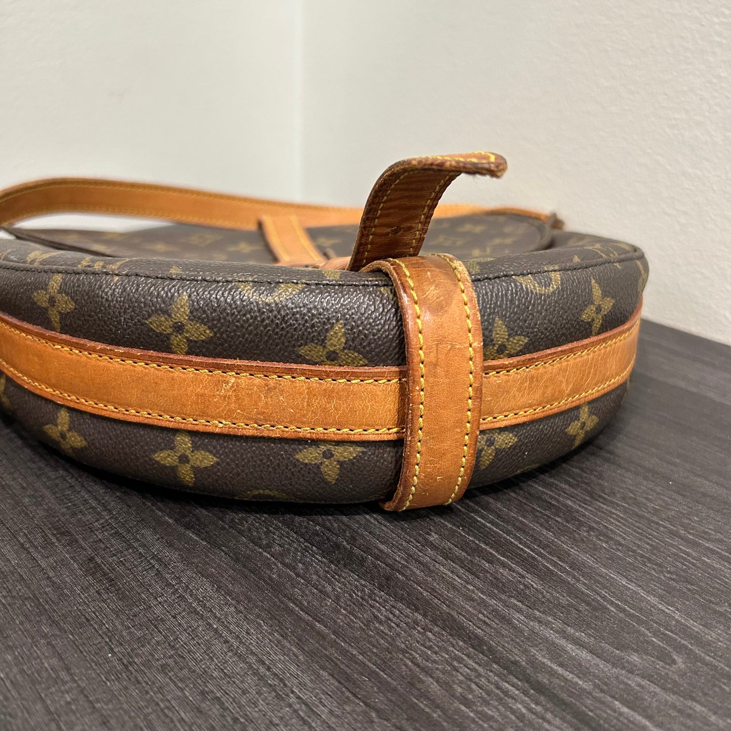 #406 LOUIS VUITTON Chantilly GM