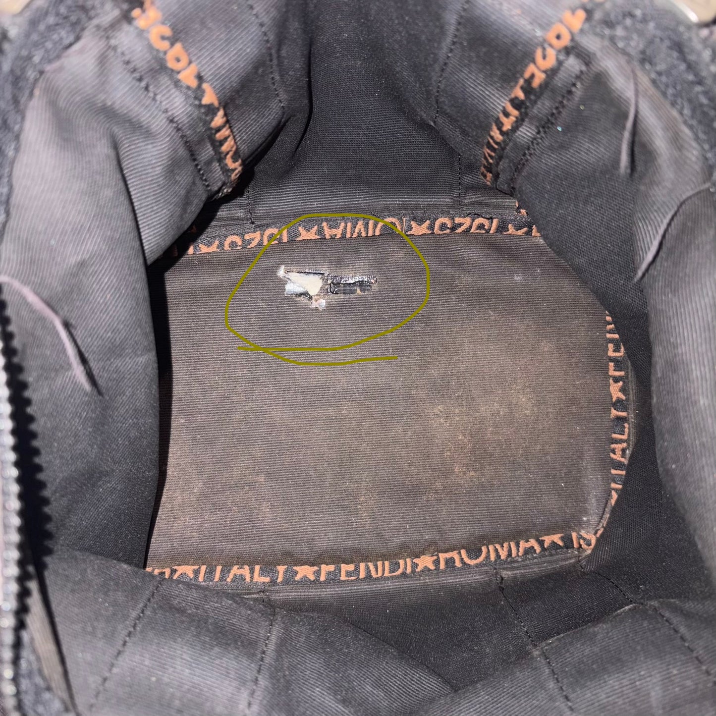 #1101-19 FENDI Handbag