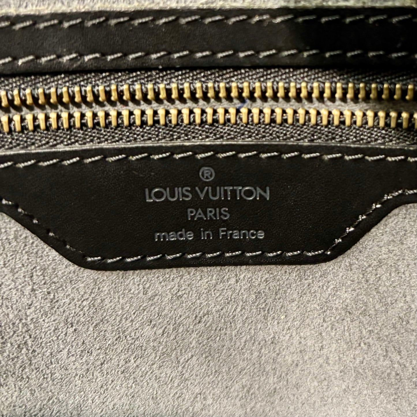 1119 LOUIS VUITTON Saint Jacques GM