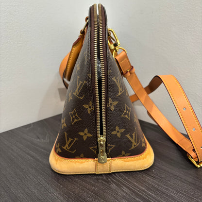 #349 LOUIS VUITTON Alma PM