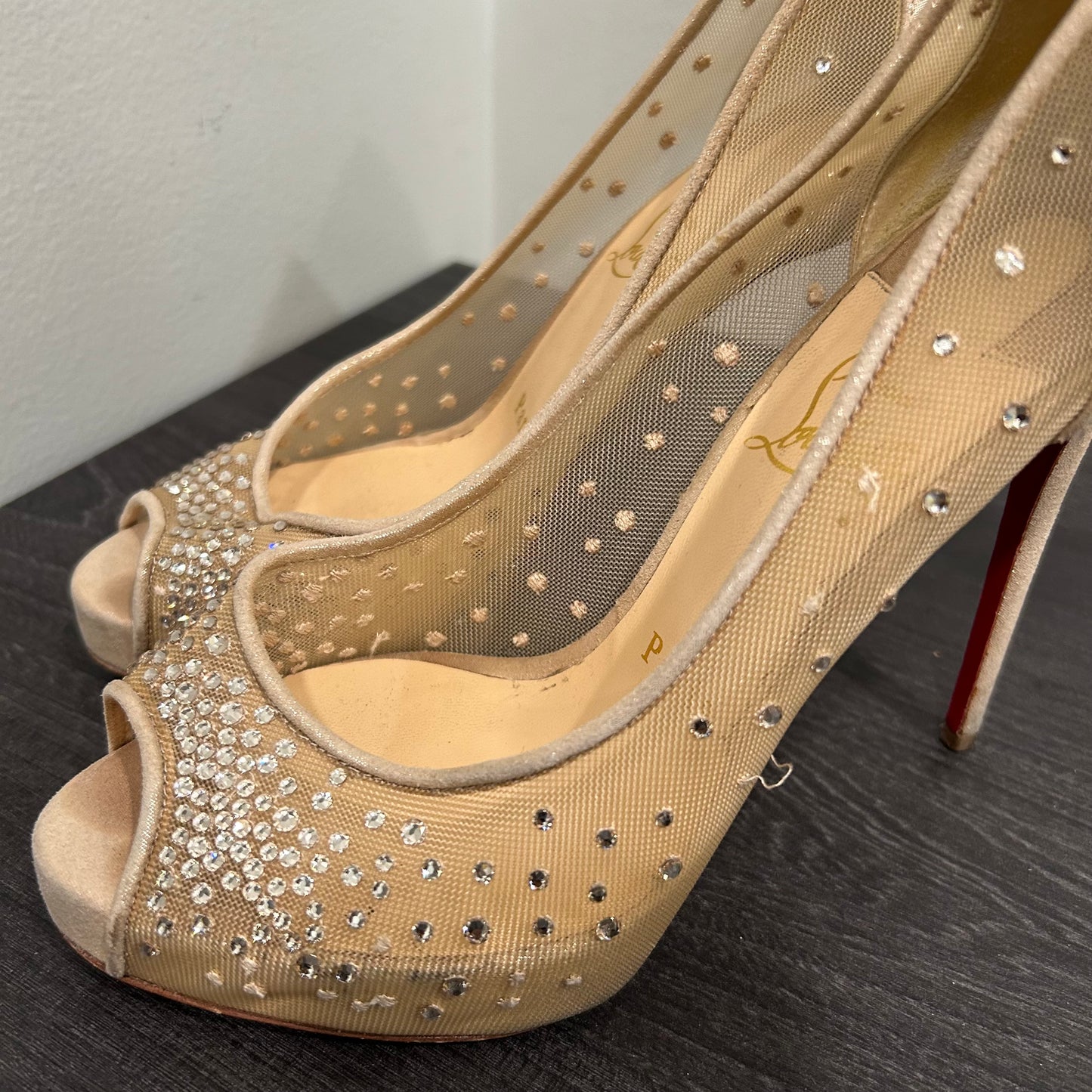 CLEARANCE Christian Louboutin Strass Shoes 35.5EU