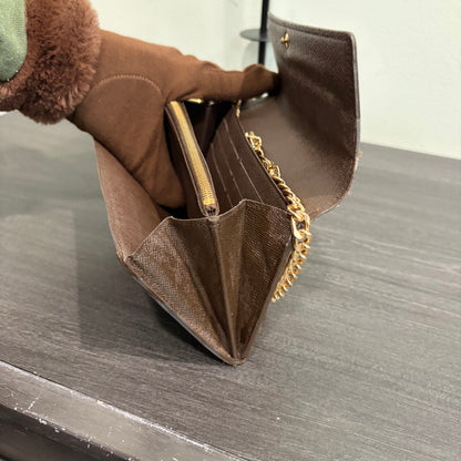 8855 LOUIS VUITTON Damier Ebene Sarah Wallet