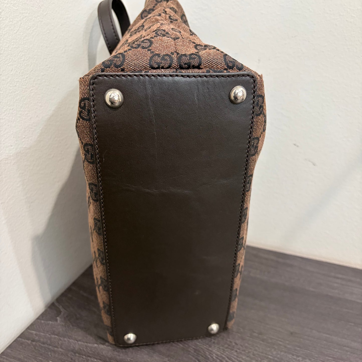 #9113 GUCCI Brown Canvas Eclipse Tote