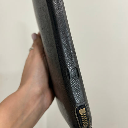 SOLD! Louis Vuitton Case