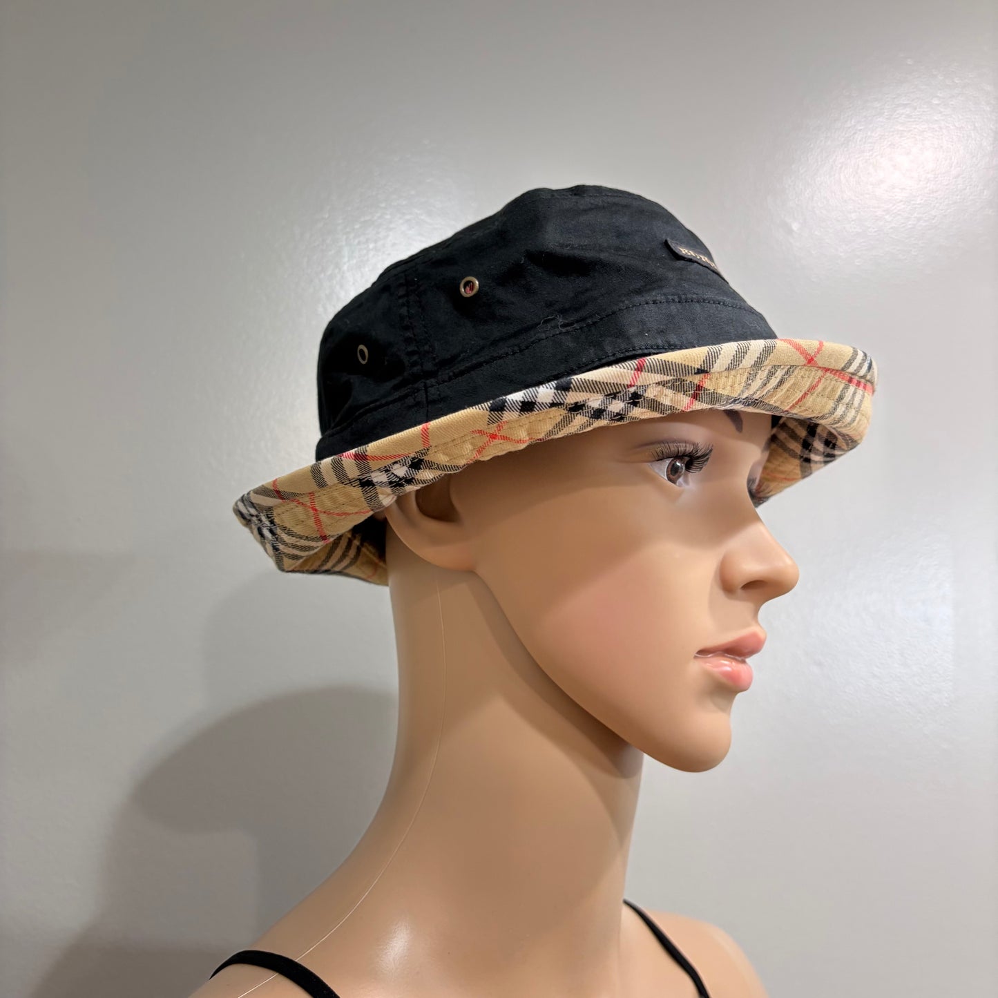 #3227 BURBERRY Reversible Hat