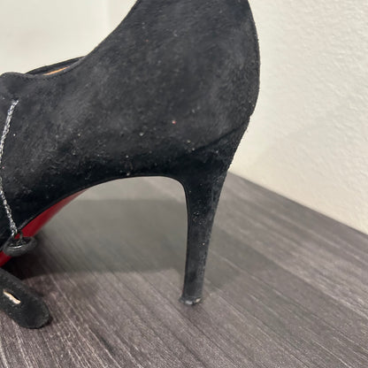 CLEARANCE Christian Louboutin Suede Shoes 37.5EU