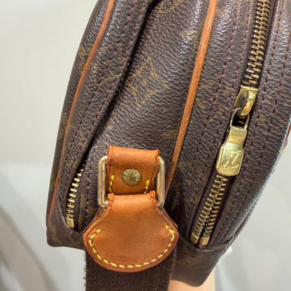 #1127 LOUIS VUITTON Monogram Reporter PM