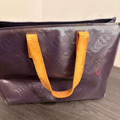 #8201 LOUIS VUITTON Purple Vernis Reade PM