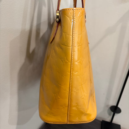 8856 LOUIS VUITTON Yellow Ombre Vernis Houston Tote