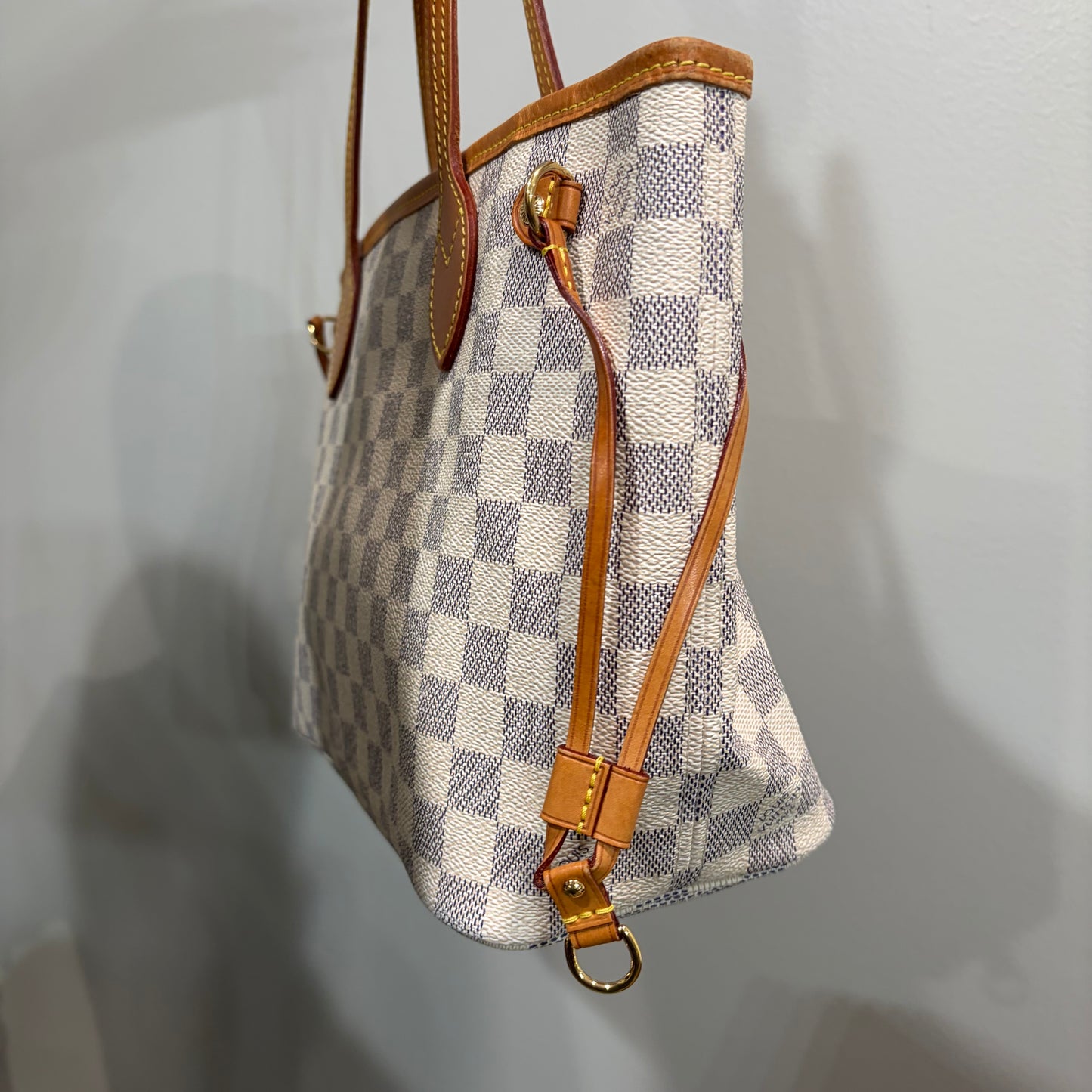#8239 LOUIS VUITTON Damier Azur Neverfull PM