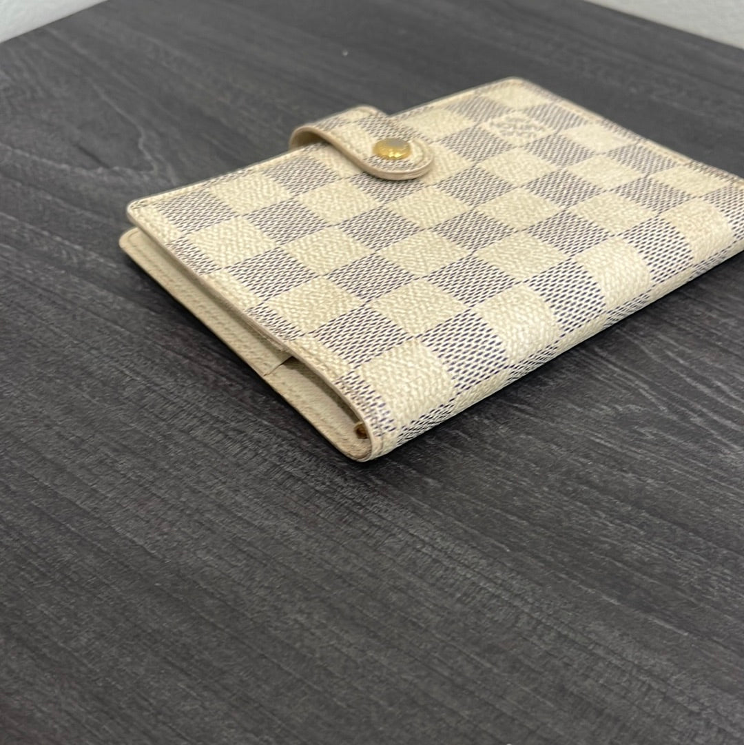 SOLD! Louis Vuitton Damier Agenda PM