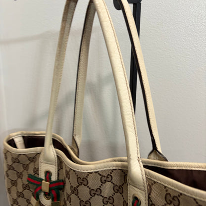 #9112 GUCCI Classic GG Signature Princy Medium