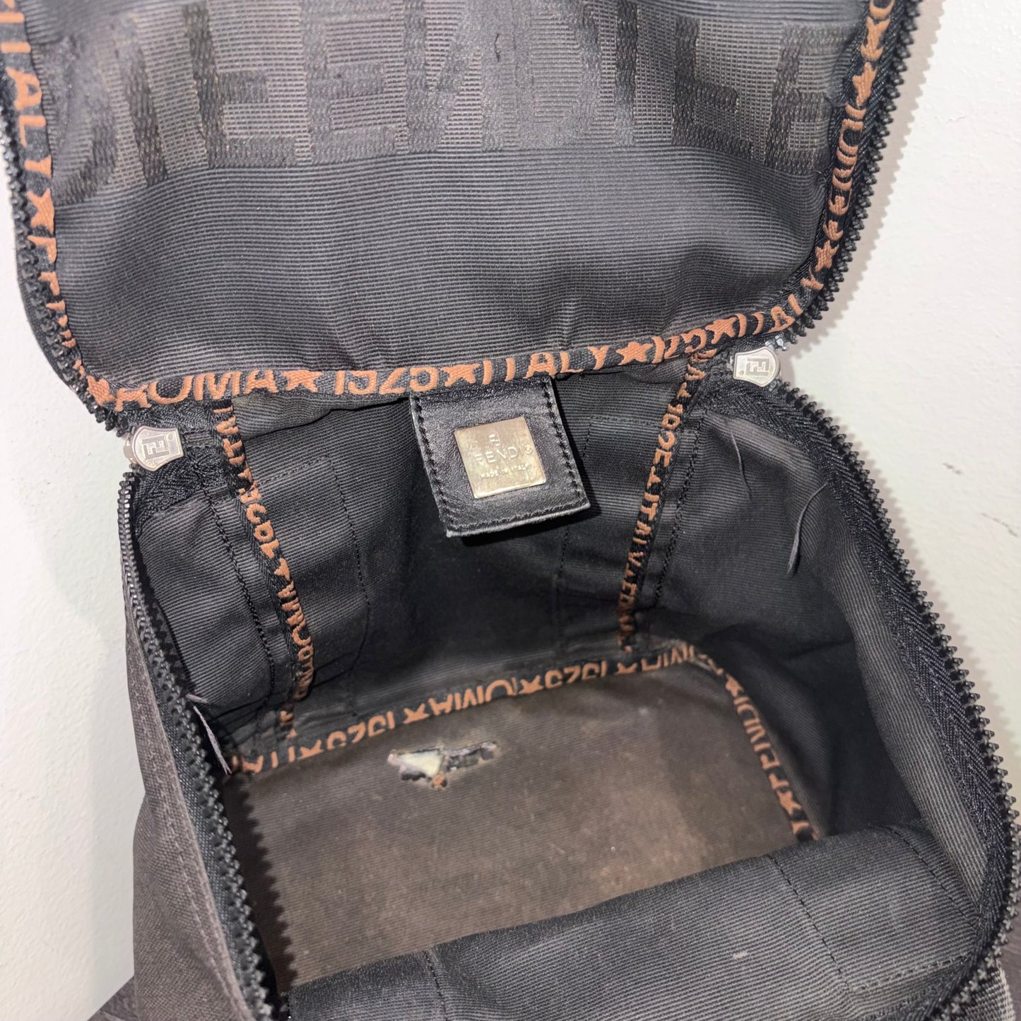 #1101-19 FENDI Handbag