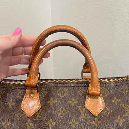 SOLD! Louis Vuitton Monogram Speedy 30