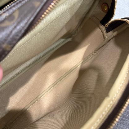 24 HOUR FLASH SALE #331 LOUIS VUITTON Reporter PM