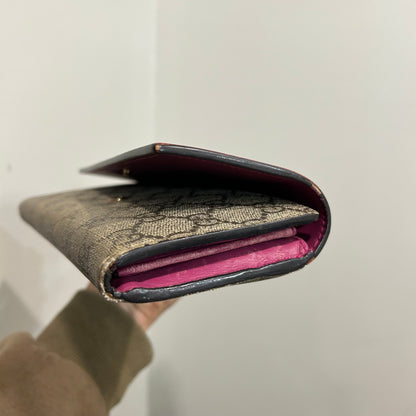 SOLD! Gucci Wallet