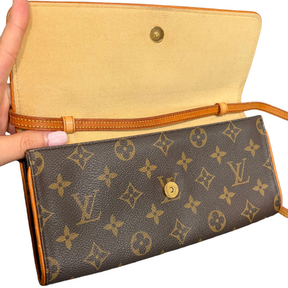 #8211 LOUIS VUITTON Monogram Twin Pochette GM