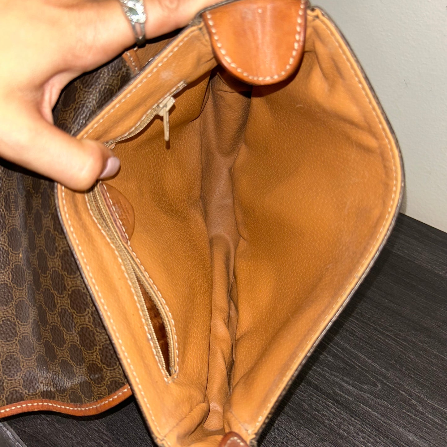 #256 CELINE Crossbody