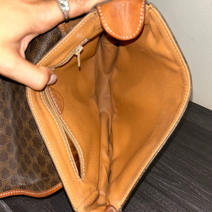 #256 CELINE Crossbody