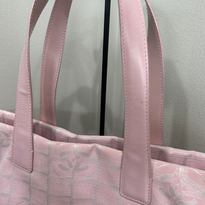 1014 CHANEL Travel Ligne Tote Pink
