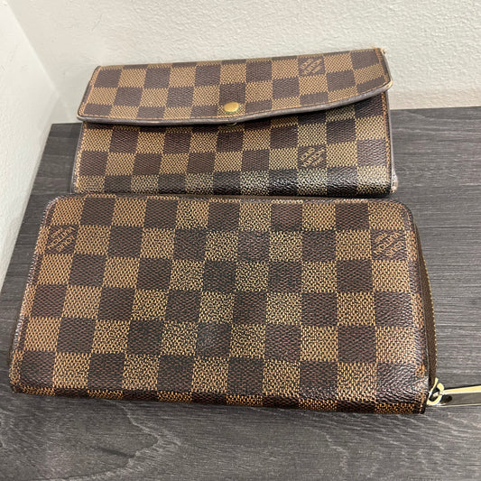 CLEARANCE Louis Vuitton Set of 2 Wallets