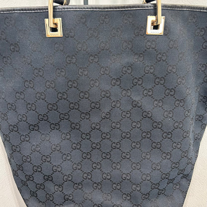 1057 GUCCI Canvas Bucket Tote
