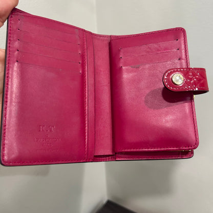#102 LOUIS VUITTON Vernis Red Wallet