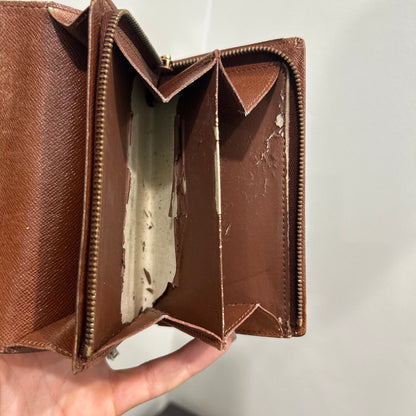 #108 LOUIS VUITTON Wallet