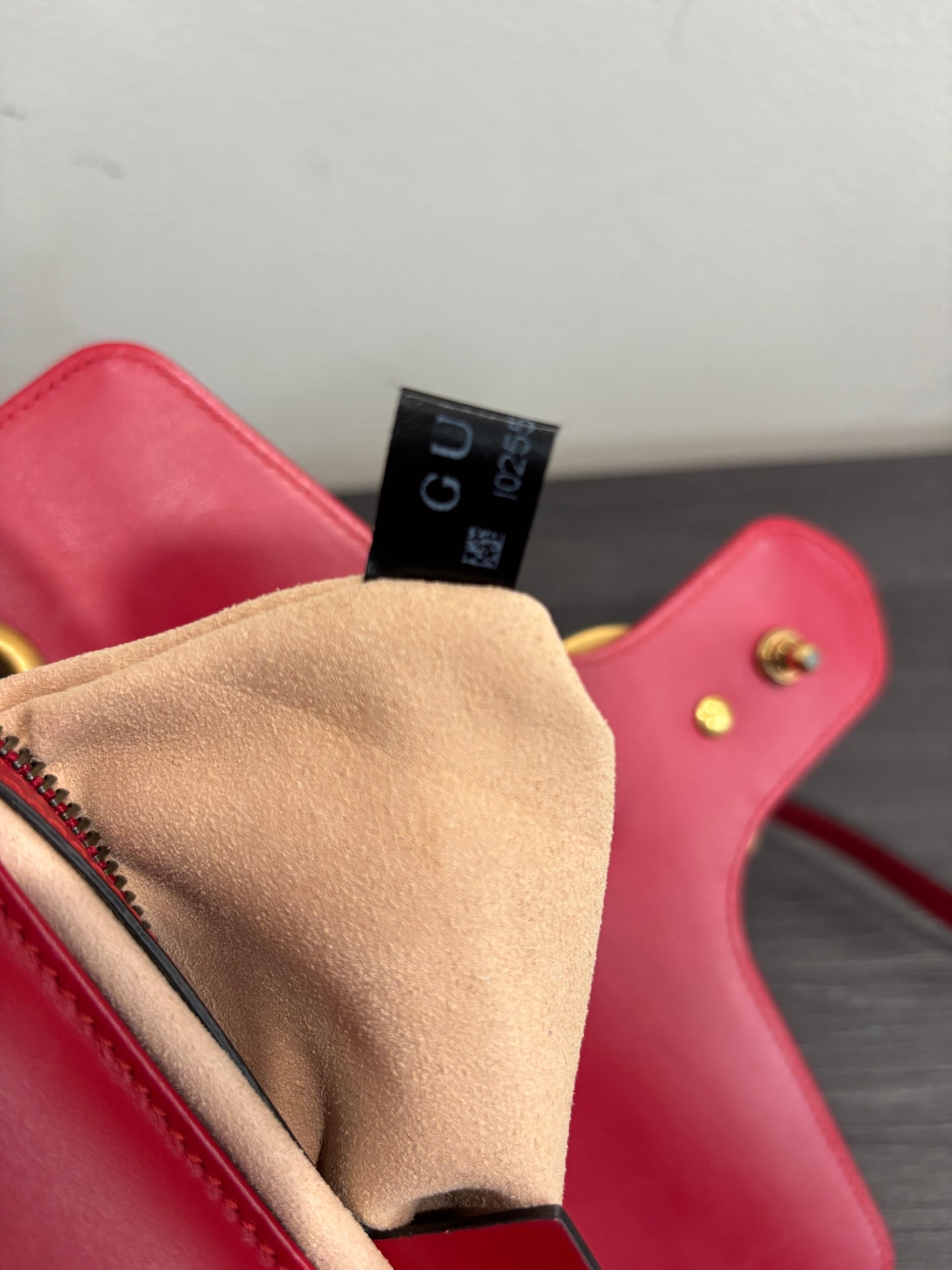 8866 GUCCI Red Small Marmont MSRP $2600