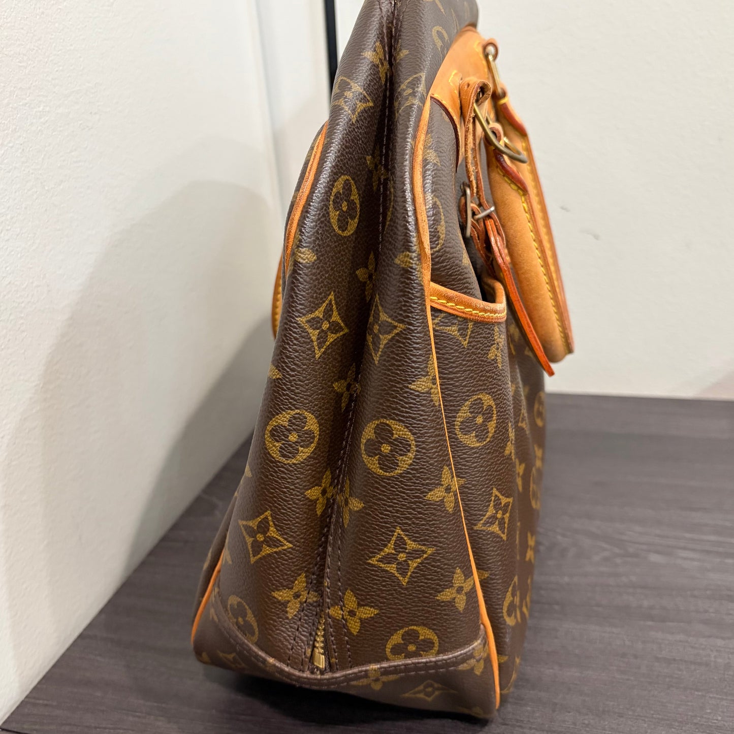 #8259 LOUIS VUITTON Deauville
