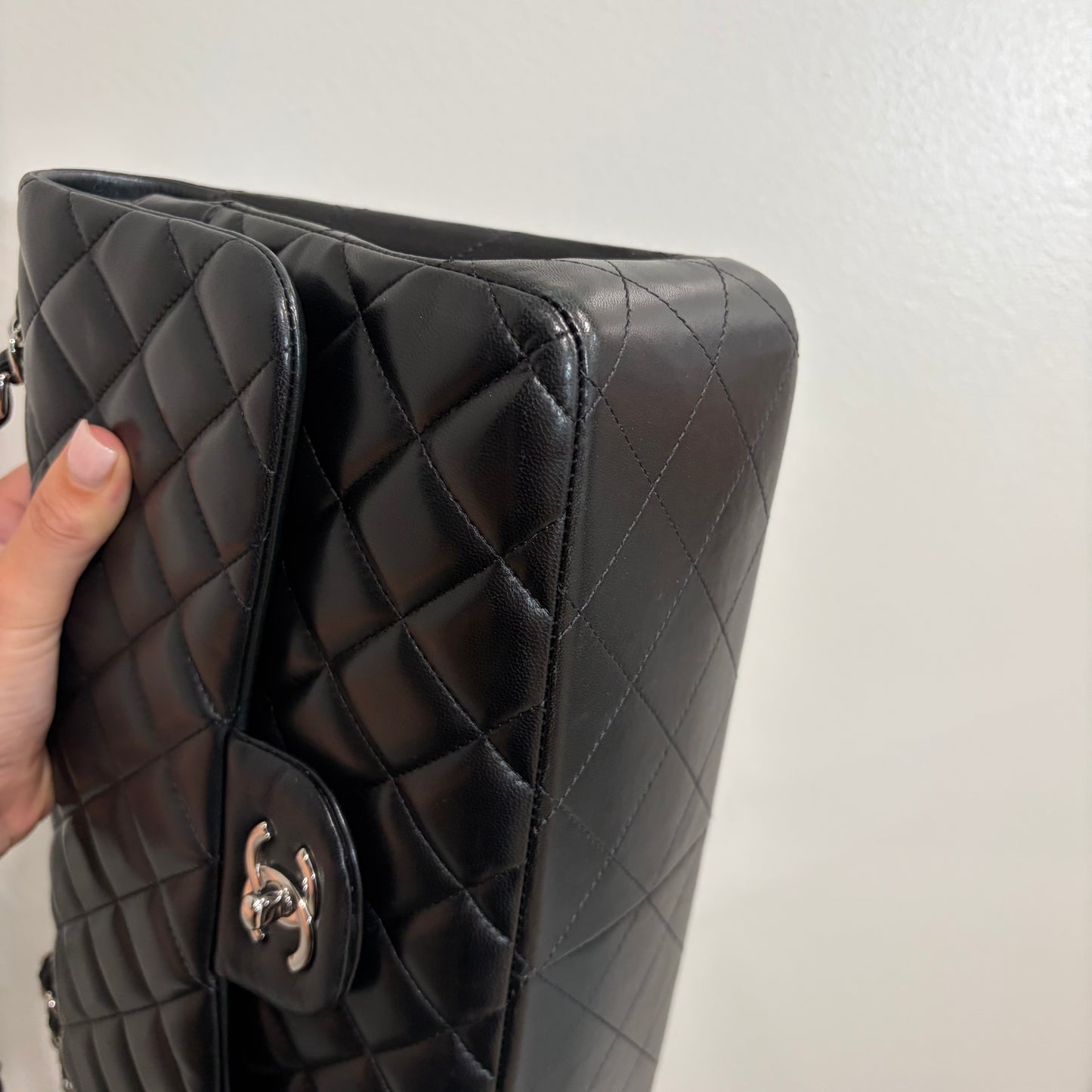 #1197 CHANEL Black Lambskin Classic Jumbo Double Flap Bag