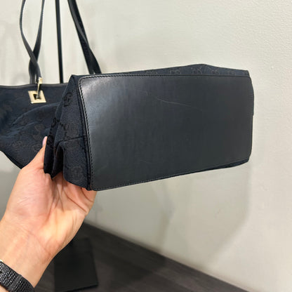1062 GUCCI Canvas Bucket Tote