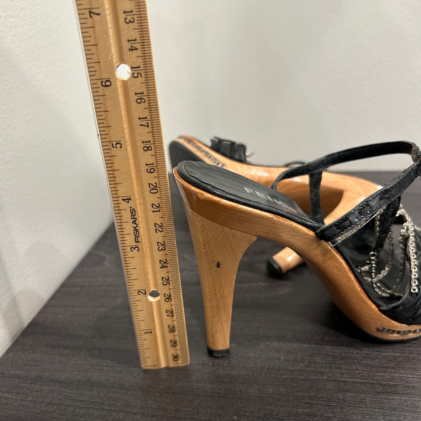 CLEARANCE Fendi Shoes 35EU