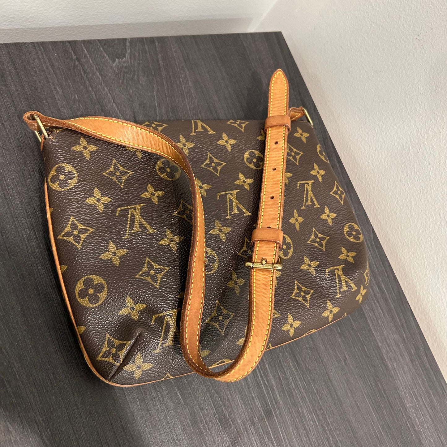 CLEARANCE #252 LOUIS VUITTON Musette Tango