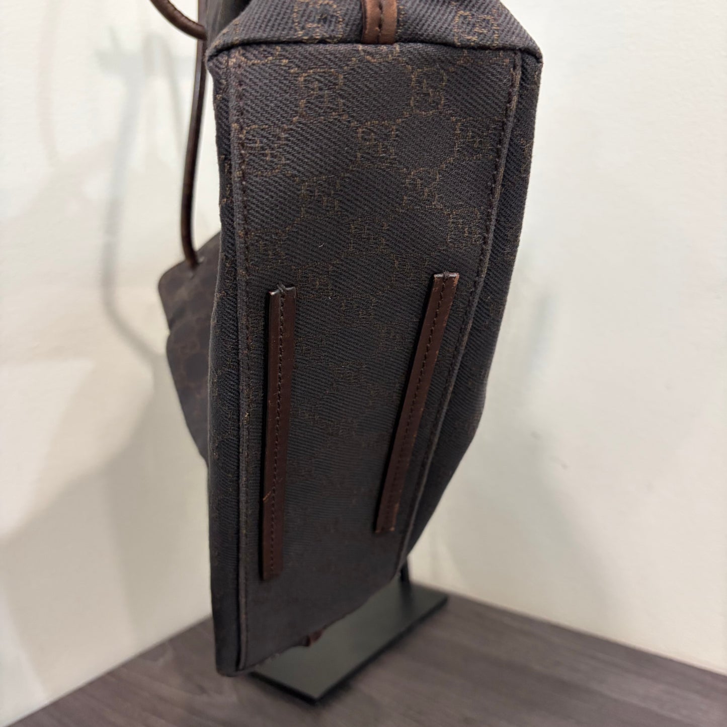 #8274 GUCCI Brown GG Shoulder Bag