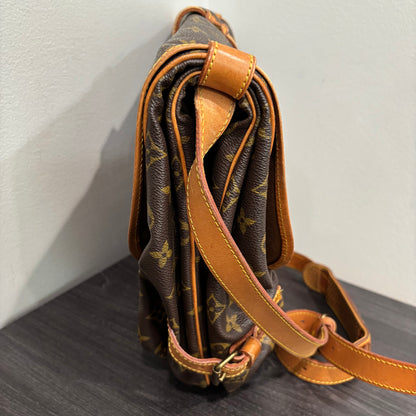 CLEARANCE #355 LOUIS VUITTON Saumur 35