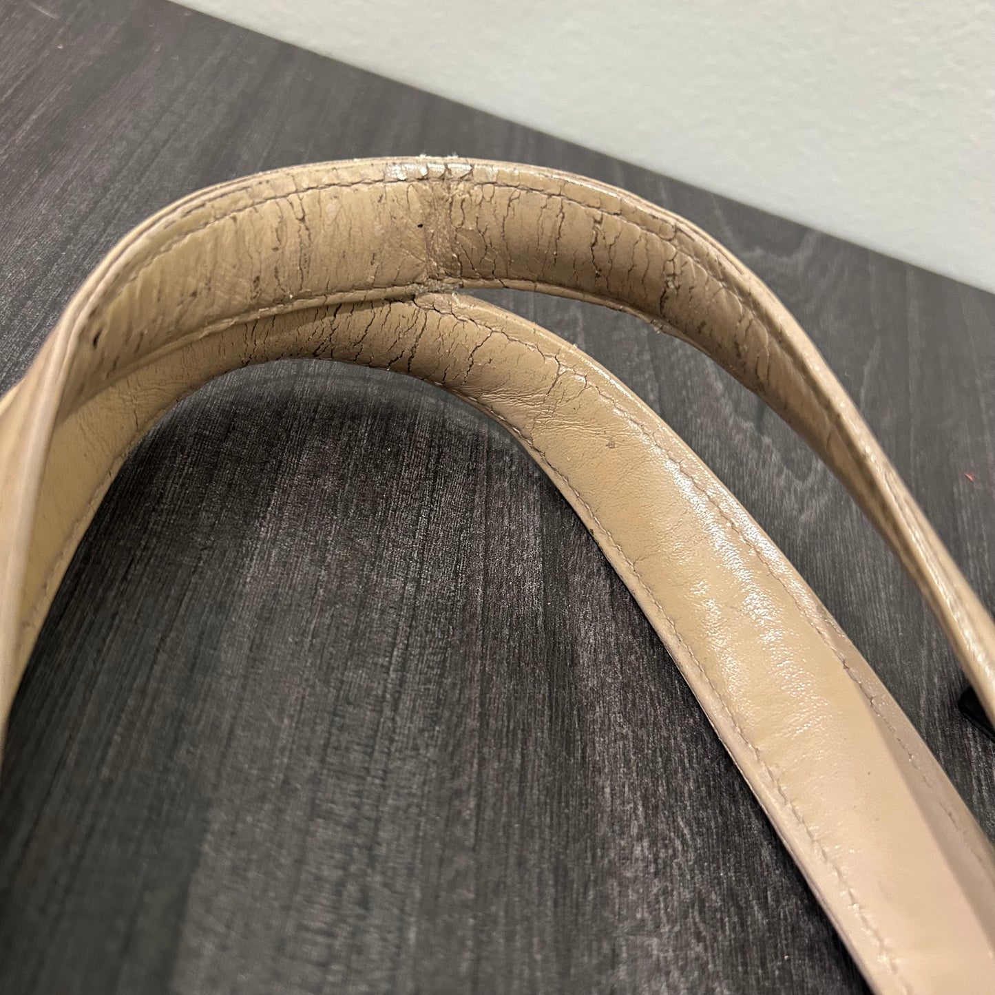 1036 CHANEL Travel Ligne Tote Neutral
