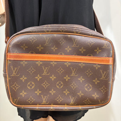 #1127 LOUIS VUITTON Monogram Reporter PM