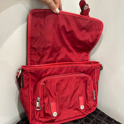 #208 GUCCI Crossbody