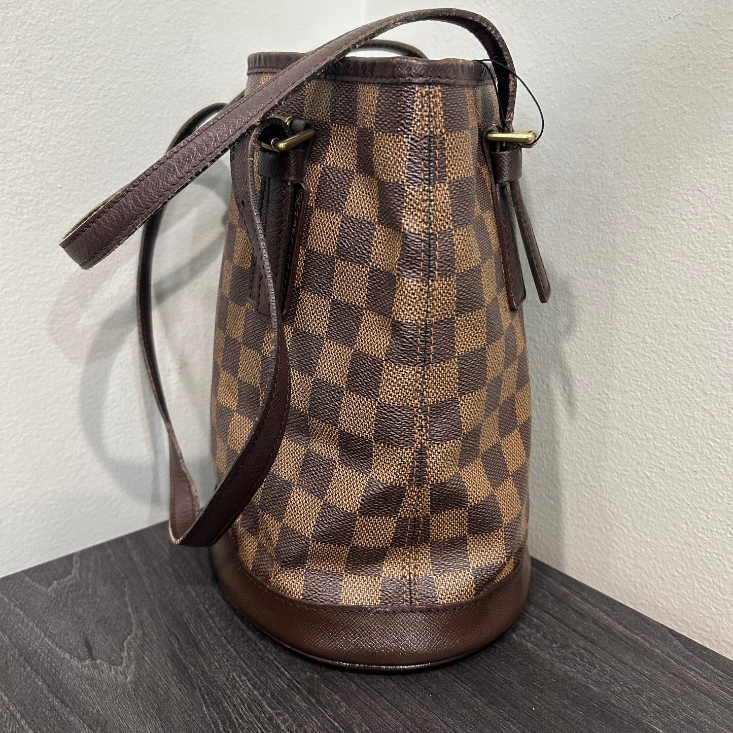 #405 LOUIS VUITTON Damier Bucket PM