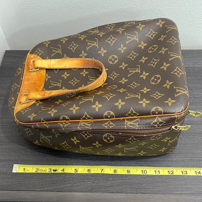 SOLD! Louis Vuitton Monogram Excursion Bag