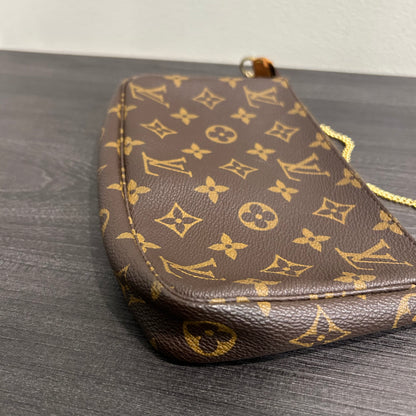 CLEARANCE #1009 LOUIS VUITTON Monogram Pochette